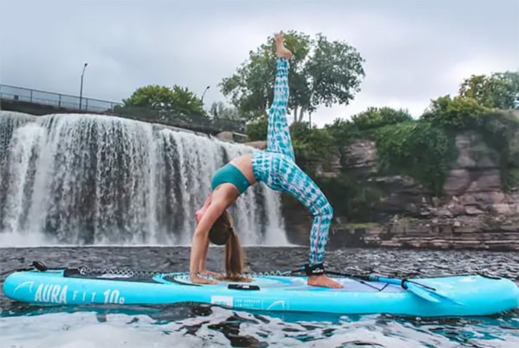 how dor you lean paddle board yoga featured