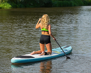 paddle-boarding-knees